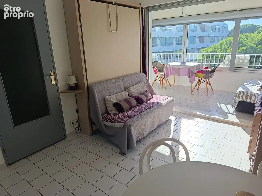 Appartement avec coin nuit residence avec piscine et parking - photo 10