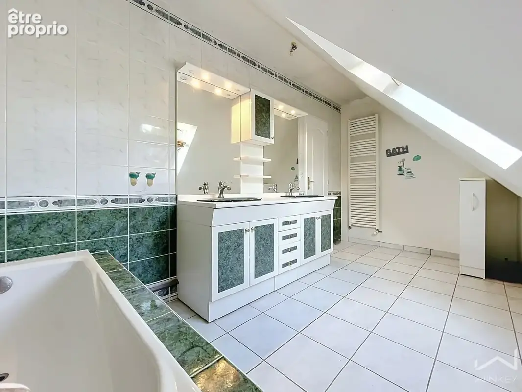 À Écharcon, cette maison à tout pour plaire ! - photo 12