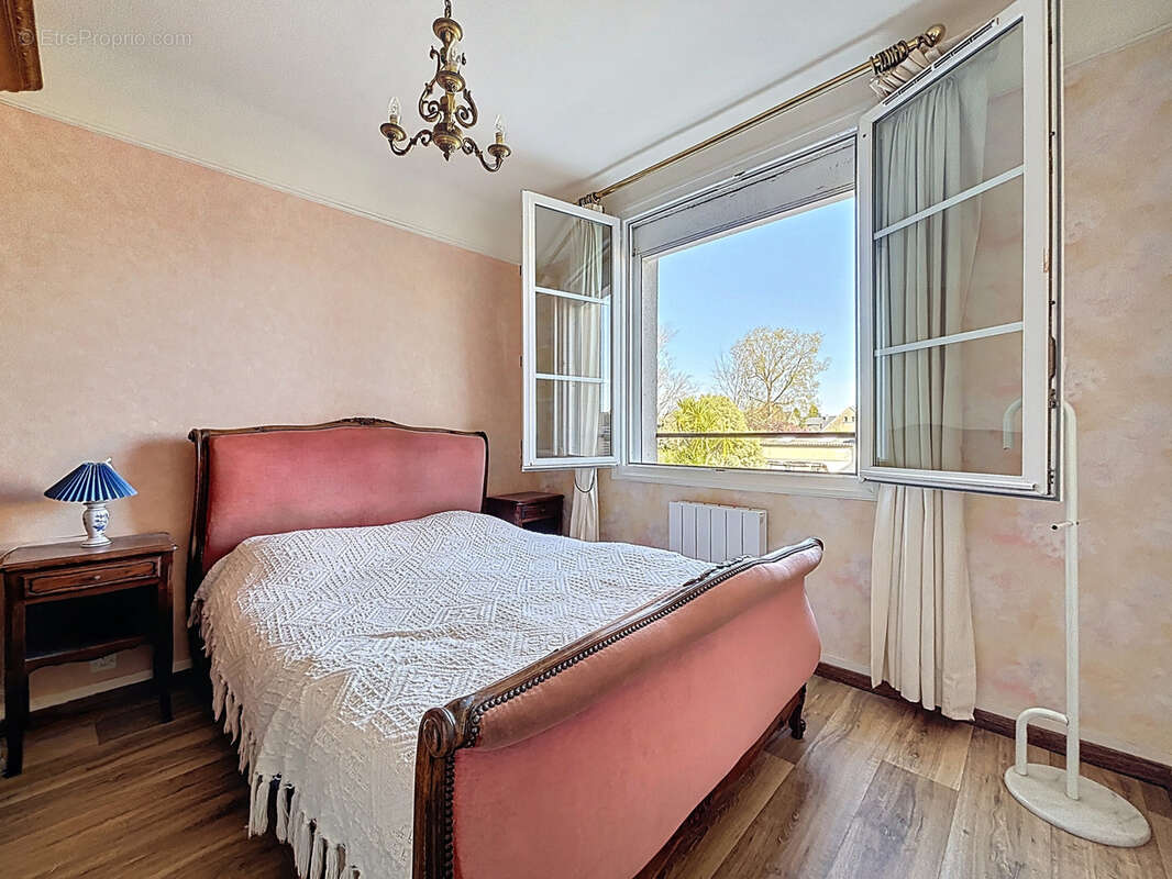 Maison à LA HAYE-DU-PUITS