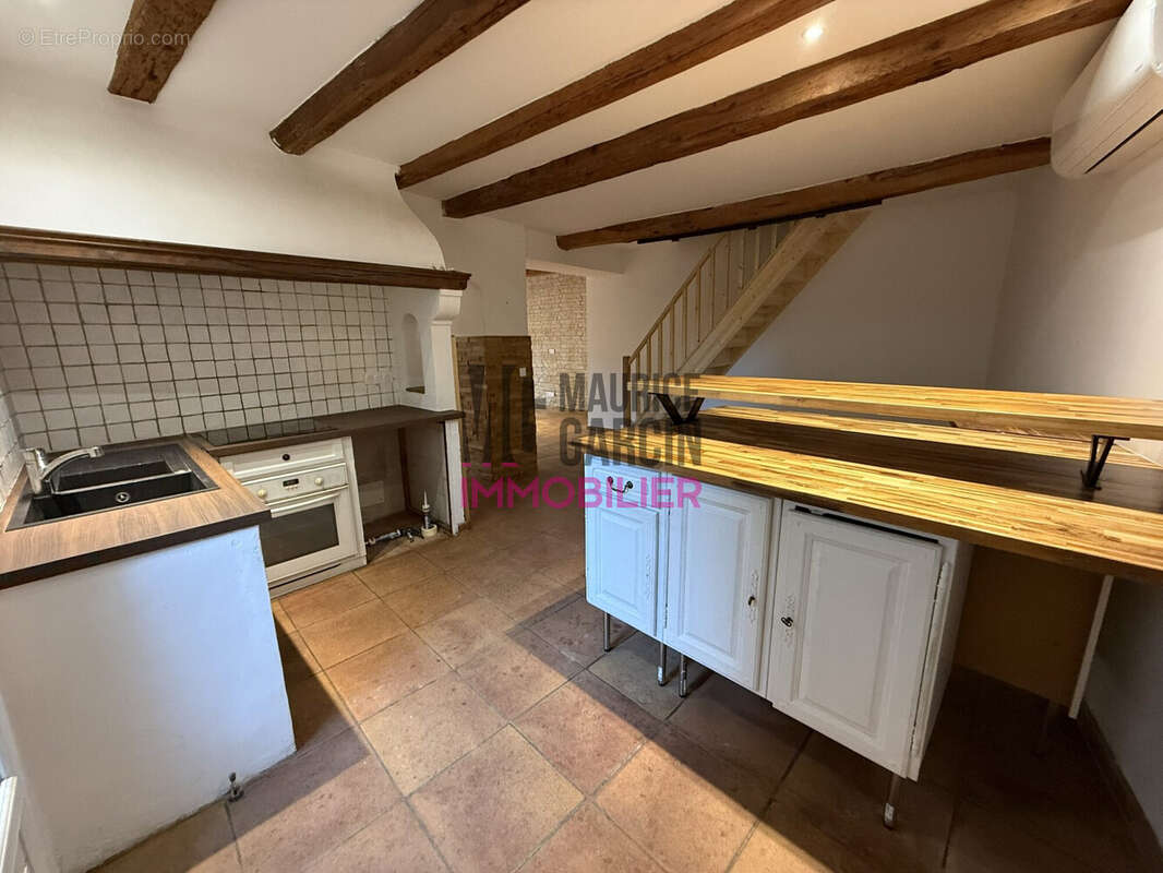 Appartement à MORIERES-LES-AVIGNON