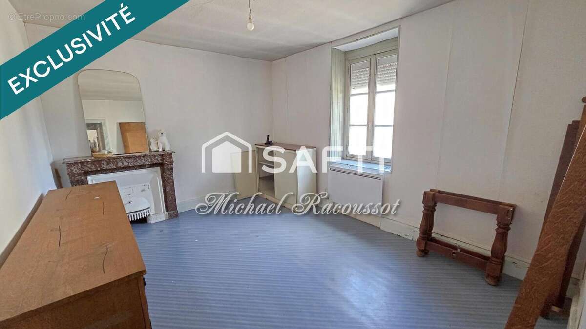 Appartement 211 m² à Le Creusot  - photo 7