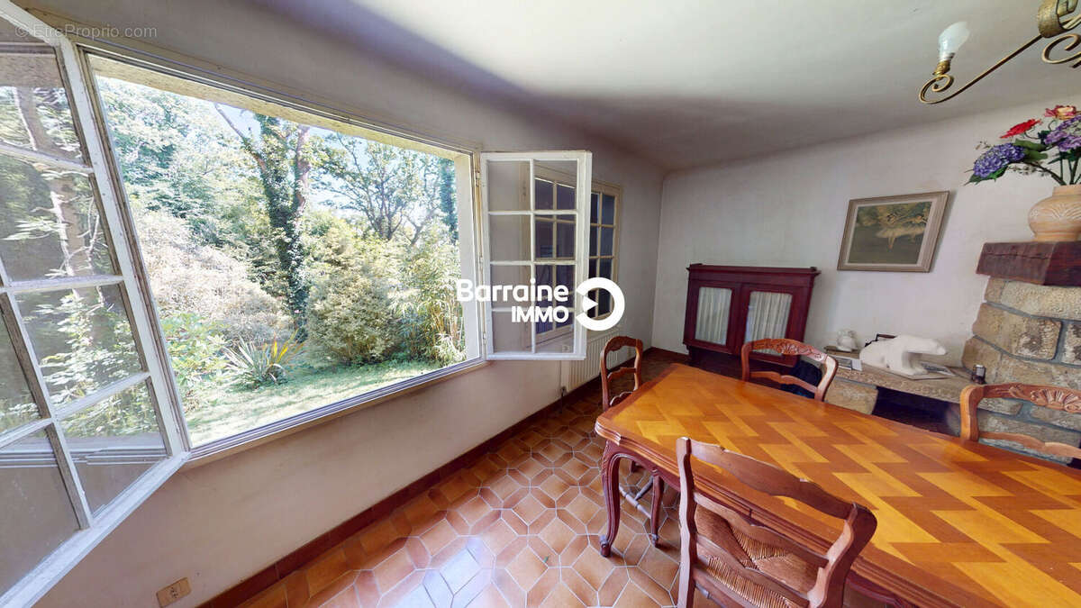 A vendre   plouzane  maison independante t7  sur 3170 m²  de terrain - photo 3