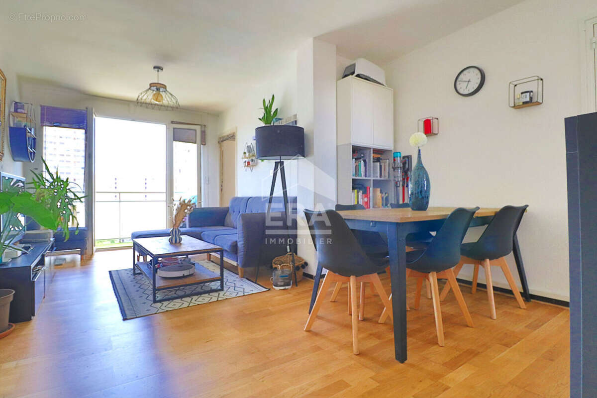 Appartement à MARSEILLE-10E