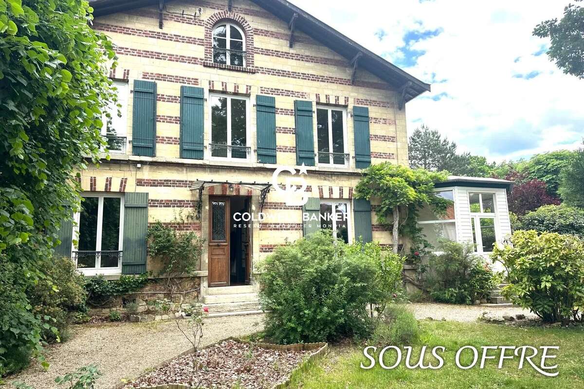 Maison à LE VESINET