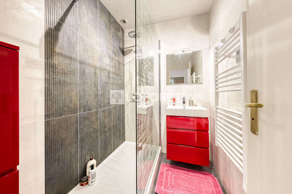 Maison à OZOIR-LA-FERRIERE