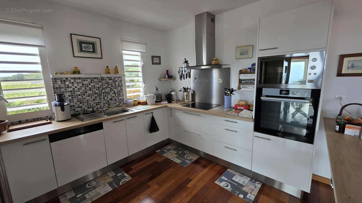 Maison à PETITE-ILE