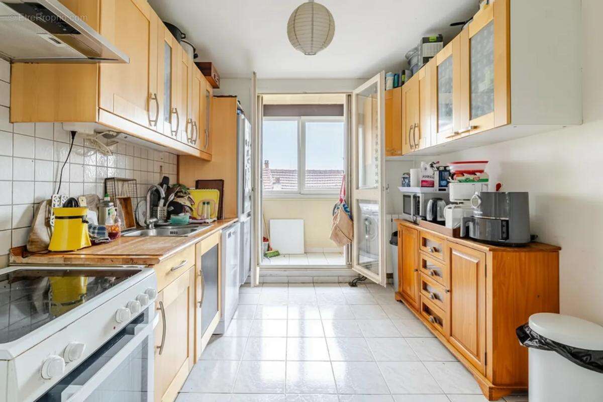 Appartement 3 pièces 77 m² vue dégagée à Gennevilliers - photo 3