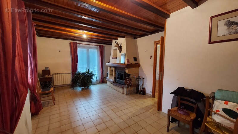 Maison à VAUJANY