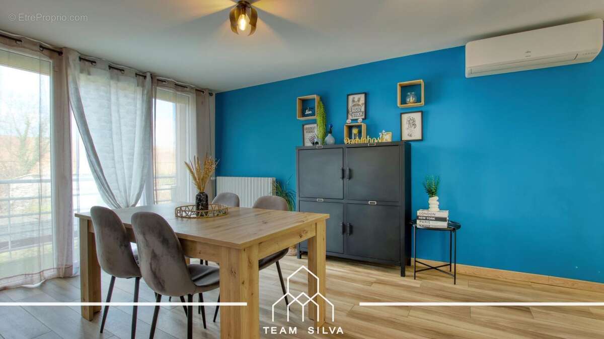 Maison à ROUSSILLON