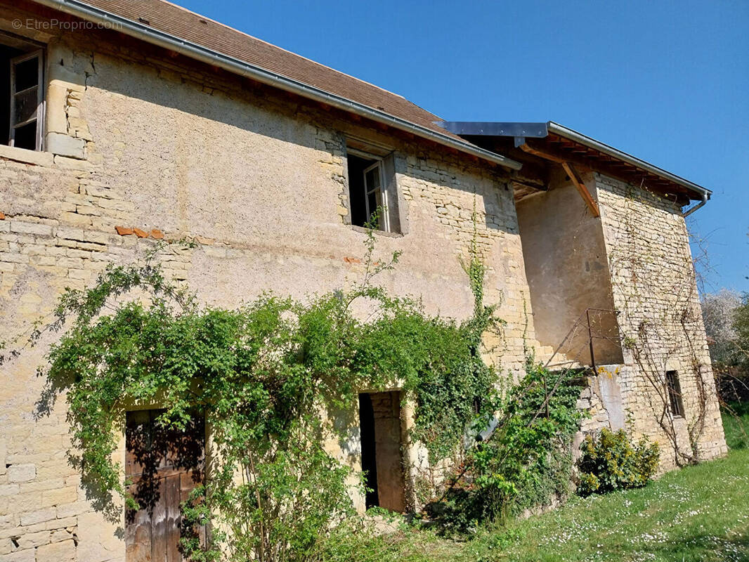 Maison à MARNAY