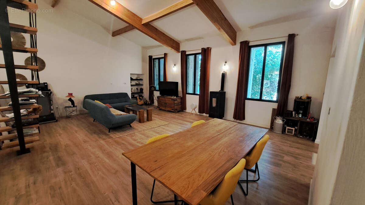 Maison à MAS-DE-LONDRES