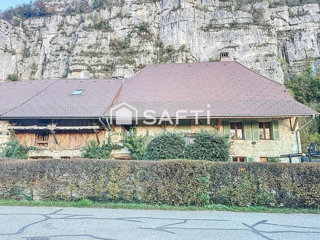 Photo 1 - Maison à SAINT-CHRISTOPHE