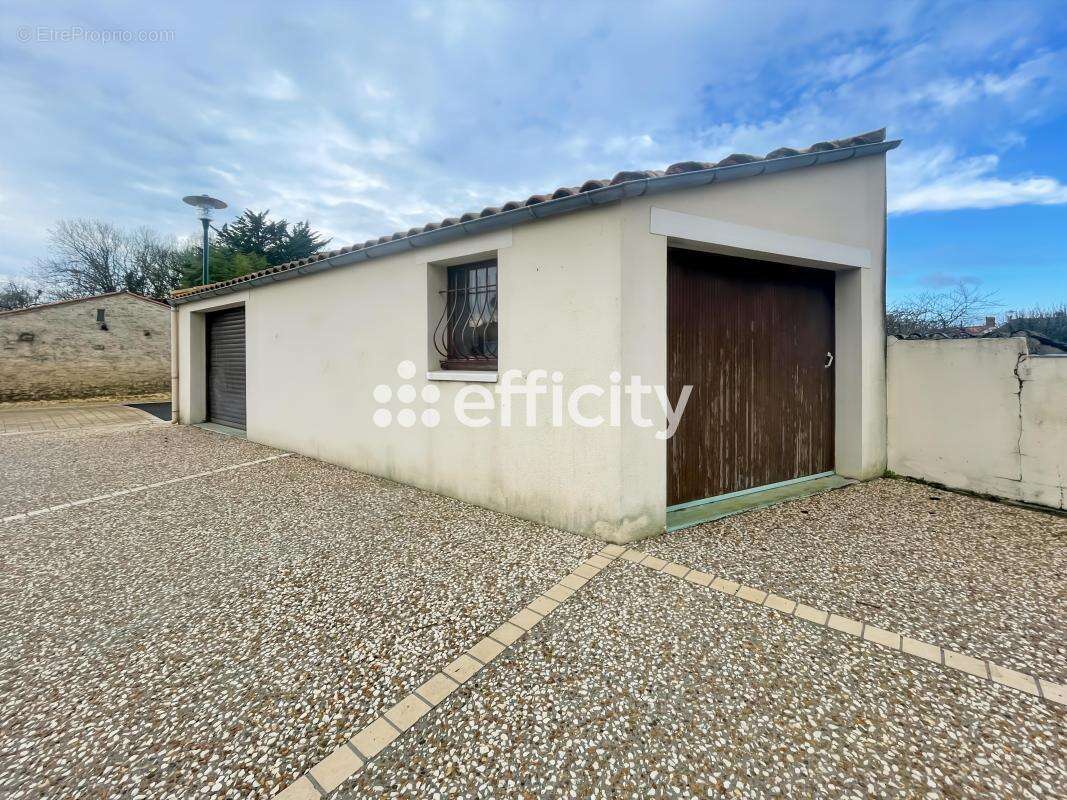 Maison à SAINT-BENOIST-SUR-MER