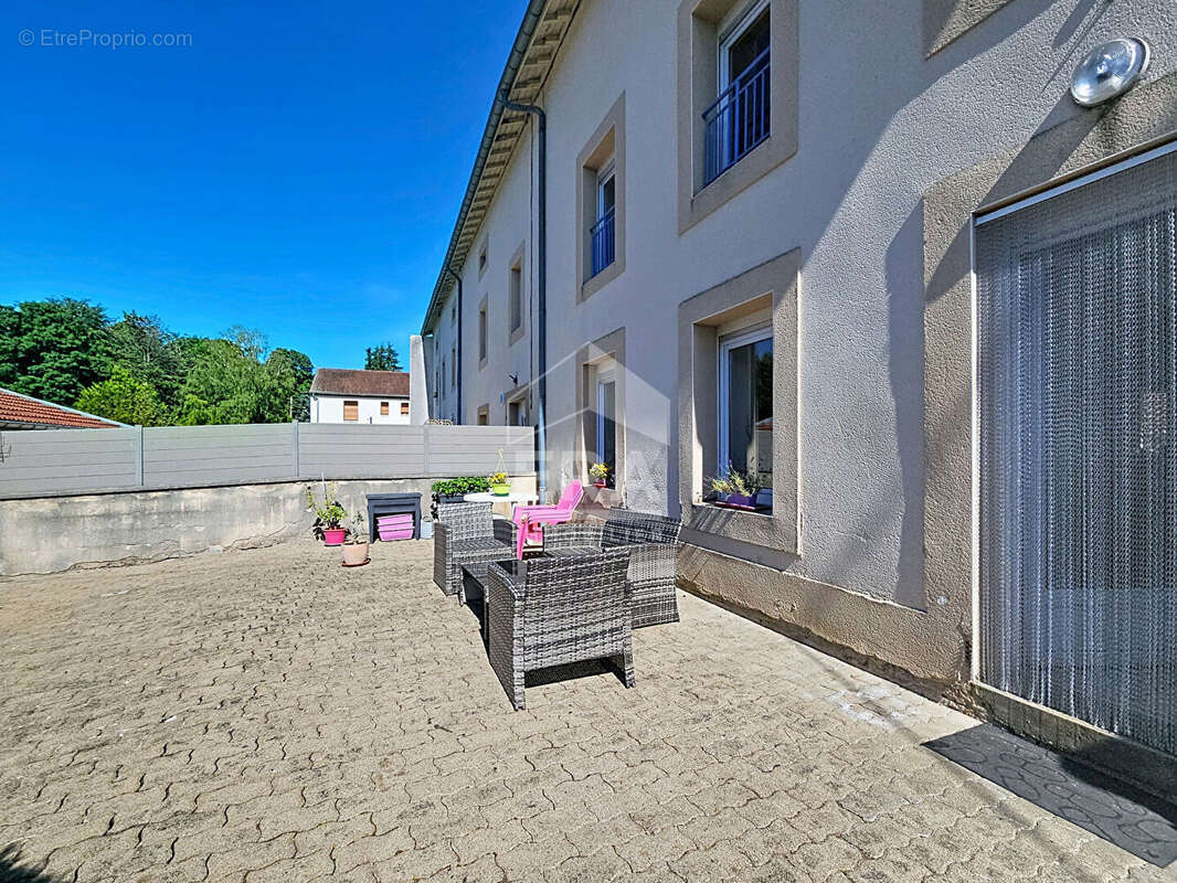 Maison à MERCY-LE-BAS
