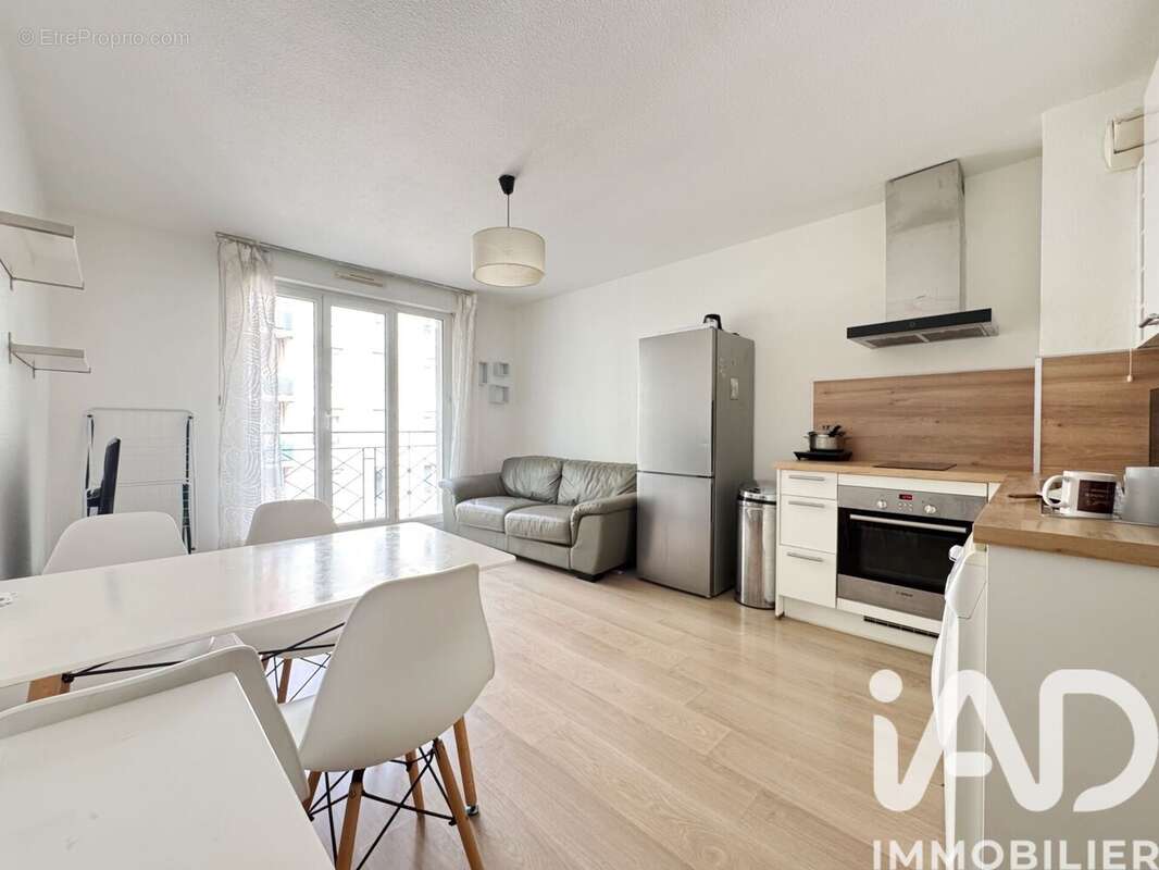 Photo 1 - Appartement à ISSY-LES-MOULINEAUX