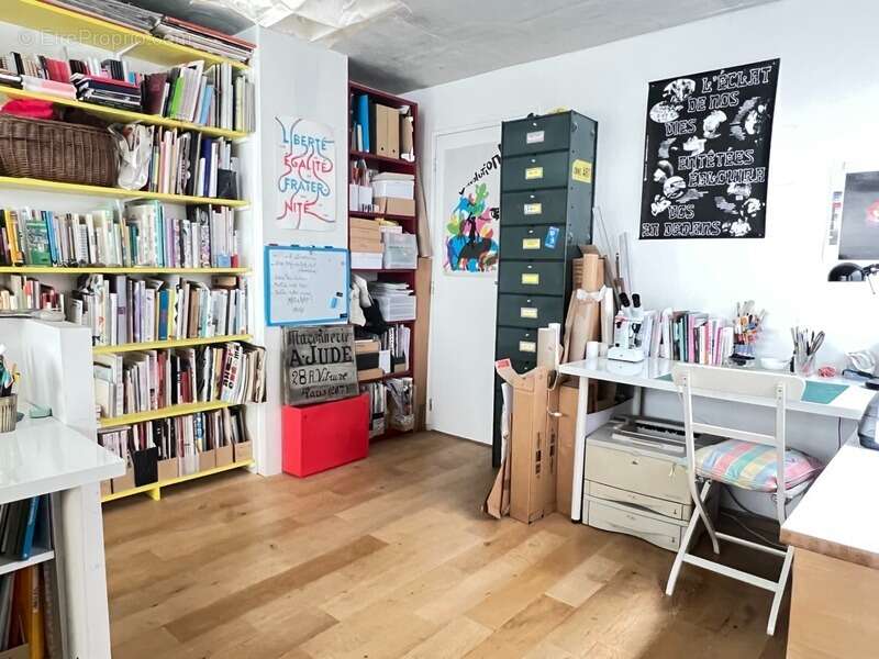 Appartement à PARIS-20E