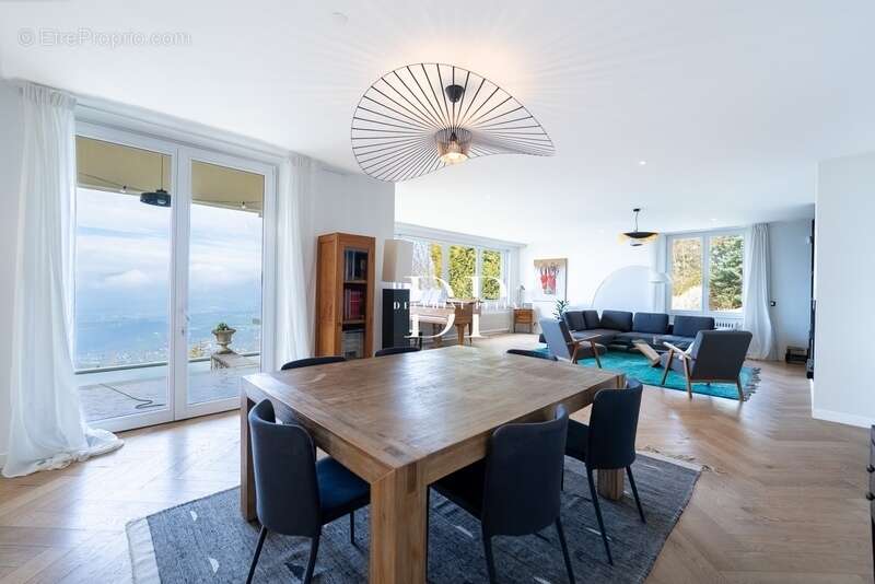 Maison à LUCINGES