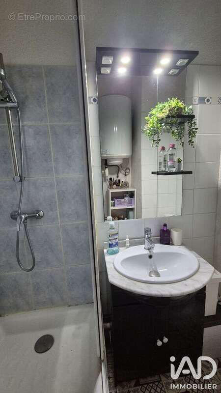Photo 9 - Appartement à NIMES