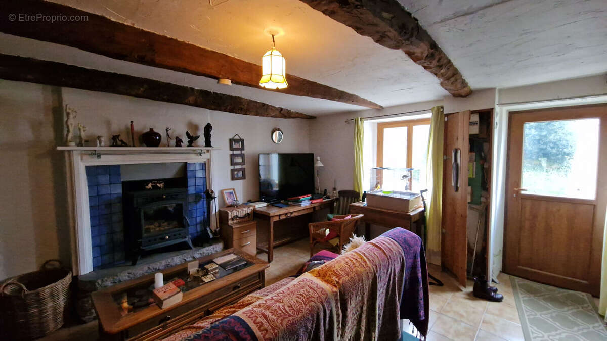 Maison à MENEAC