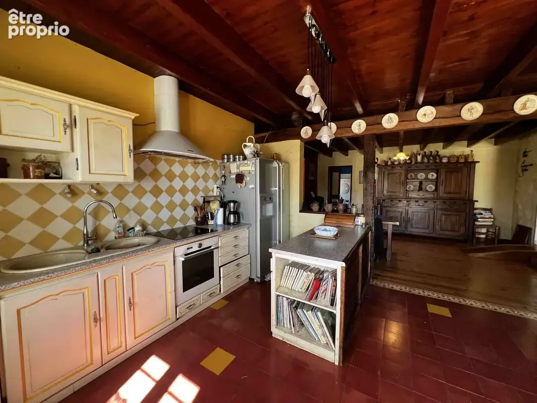 Maison 6 pièces 200 m² à vendre à Vitrac-Saint-Vincent (16310) - photo 4