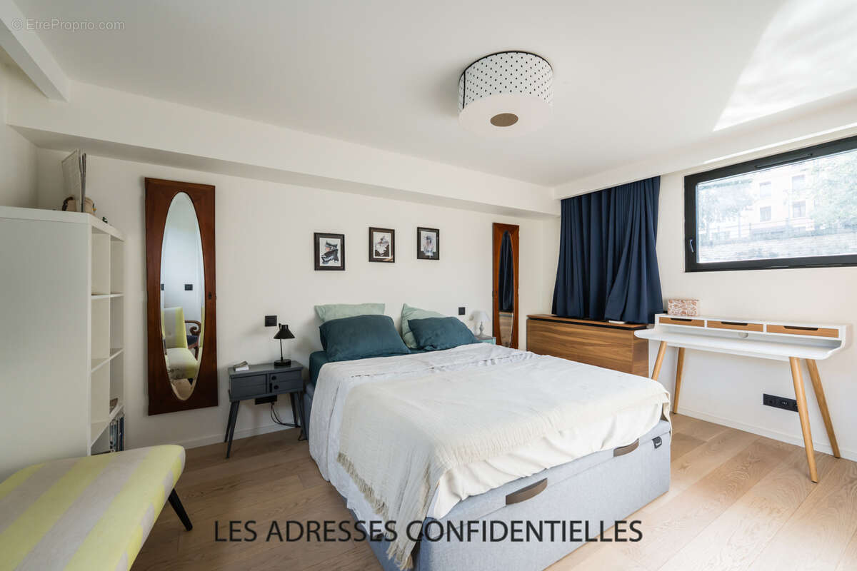 Autre à LYON-2E