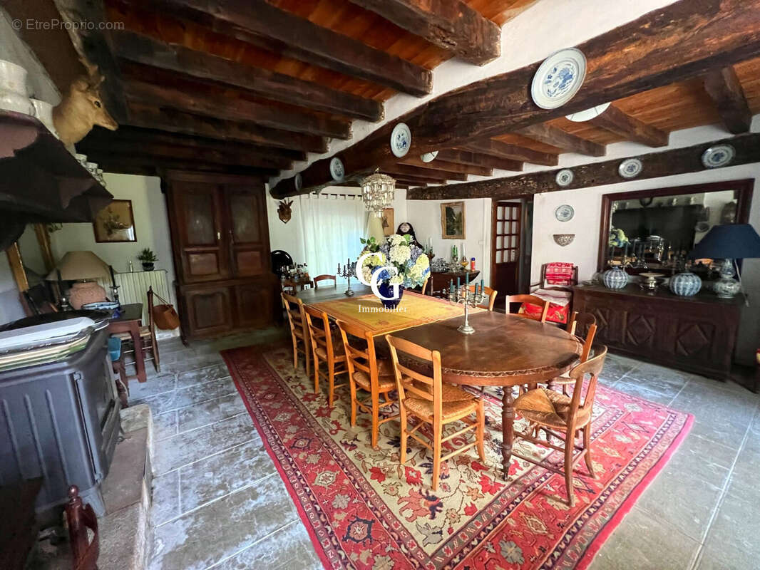 Maison à VIEILLEVIGNE