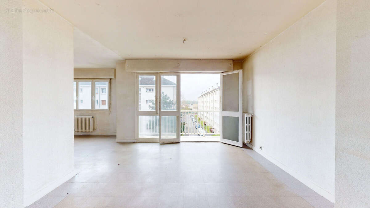 Appartement Bois d'arcy 4 pièces 67,81 m2 + 1 cave + 1 grenier + 1 parking extérieur - photo 2