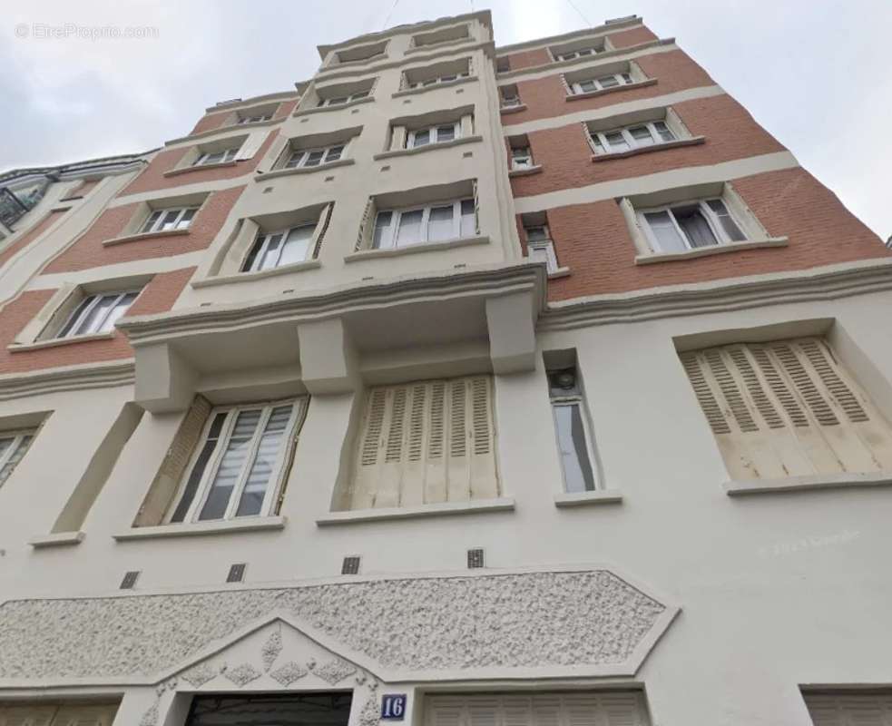 Appartement à COLOMBES