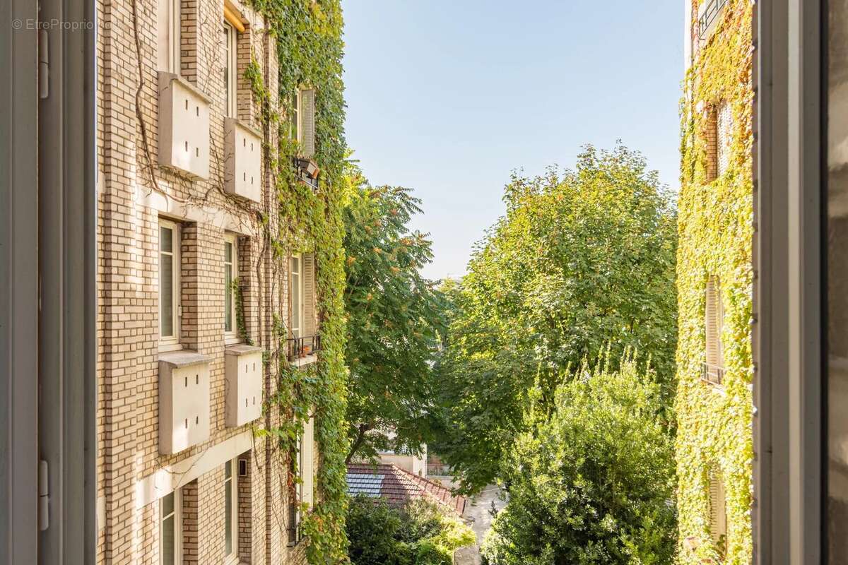 Appartement à PARIS-19E