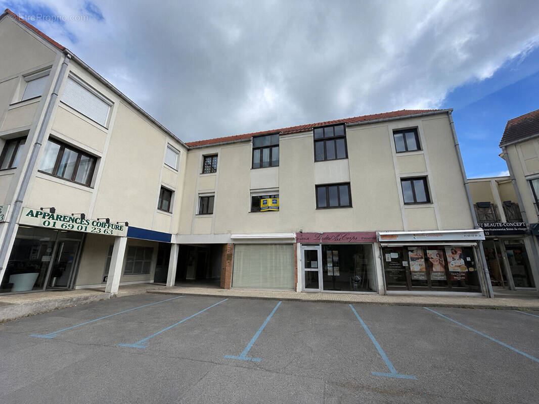 Appartement à SAINT-MICHEL-SUR-ORGE