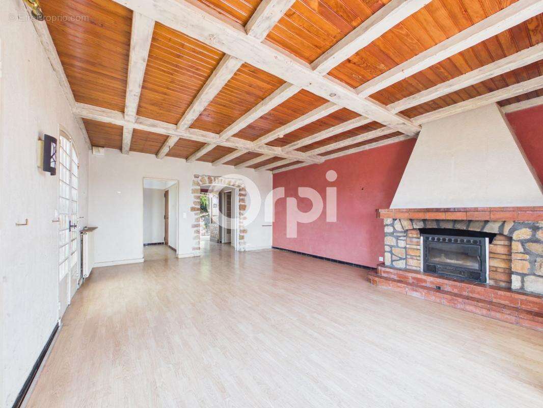 Appartement à LE BAR-SUR-LOUP