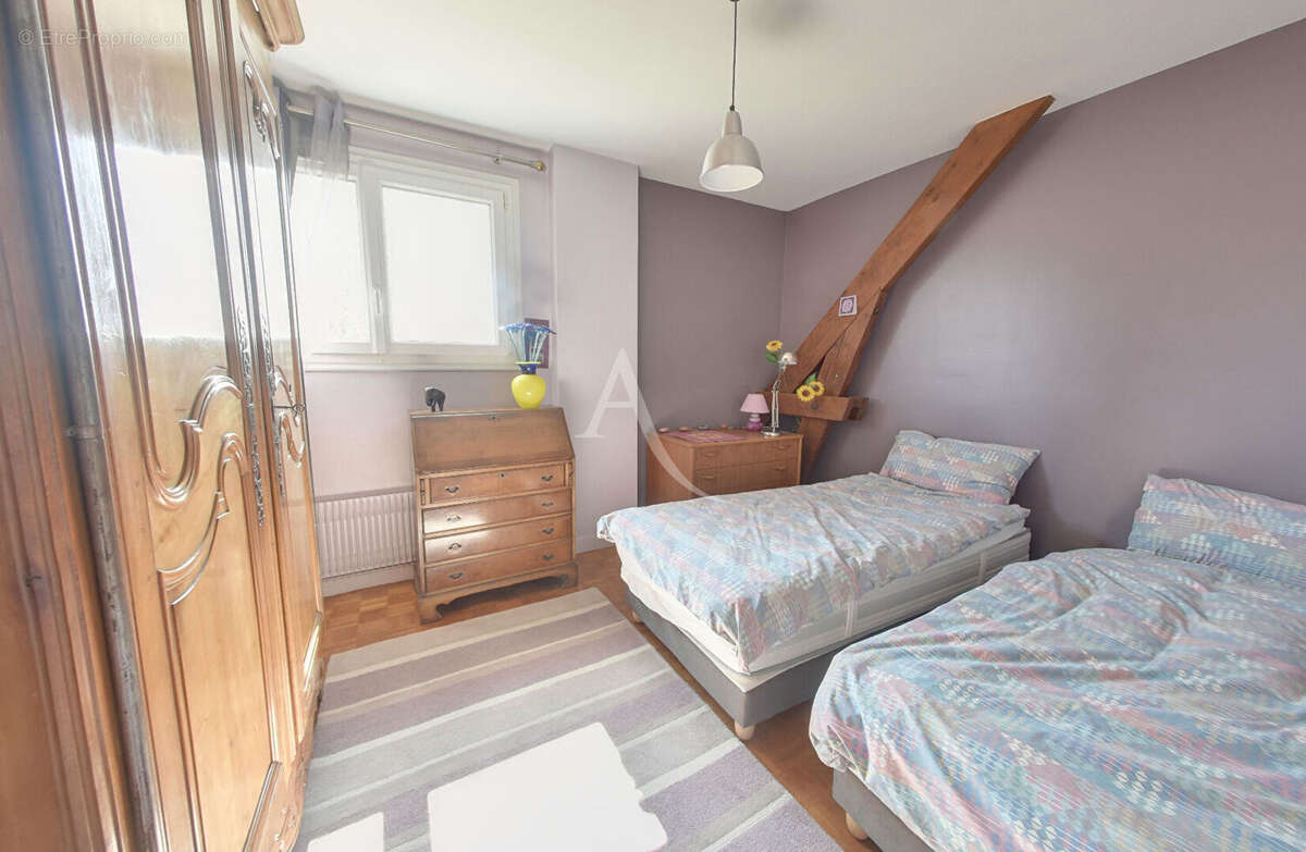 Maison à CHAMPIGNY-SUR-MARNE