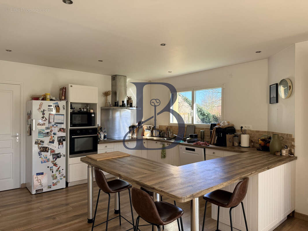 Maison à SAINT-SAUVEUR-LA-POMMERAYE