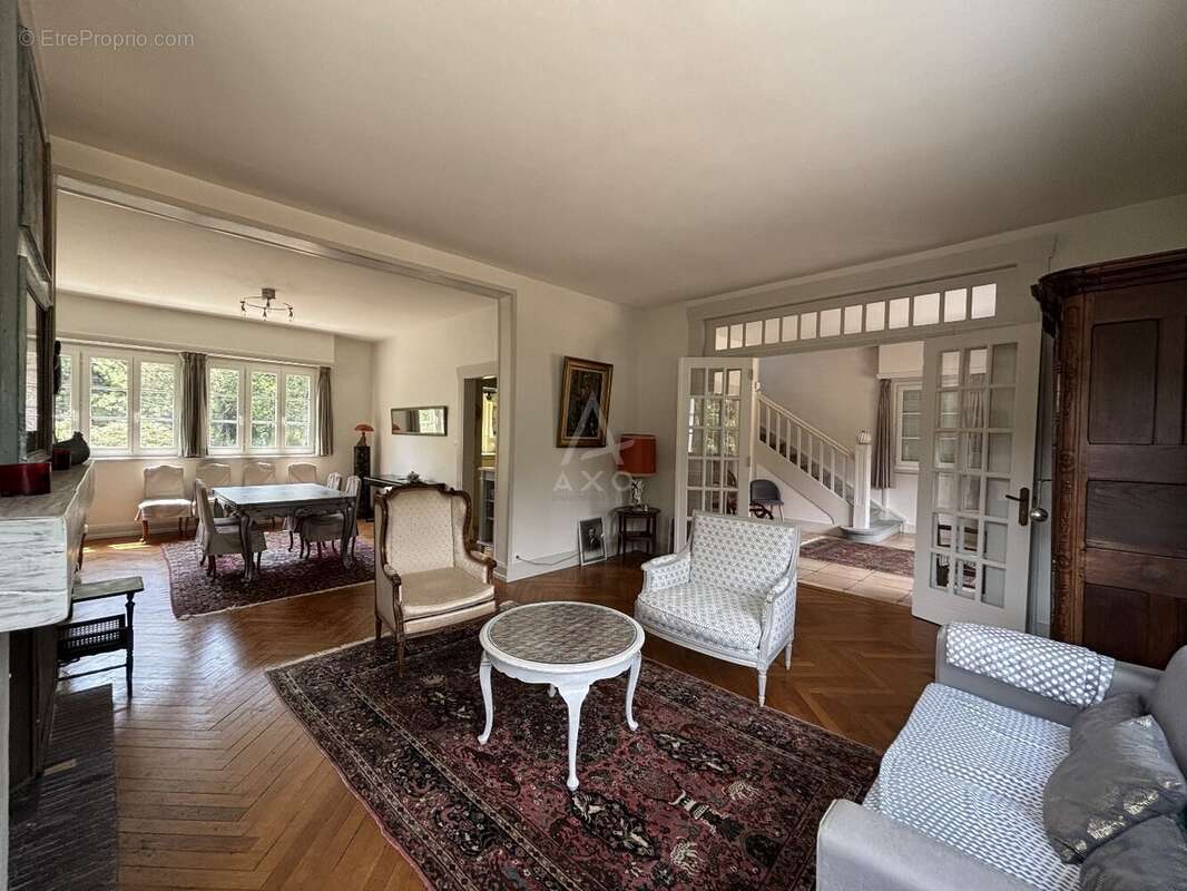 Propriete bourgeoise/ parc de 1.7 ha - photo 3