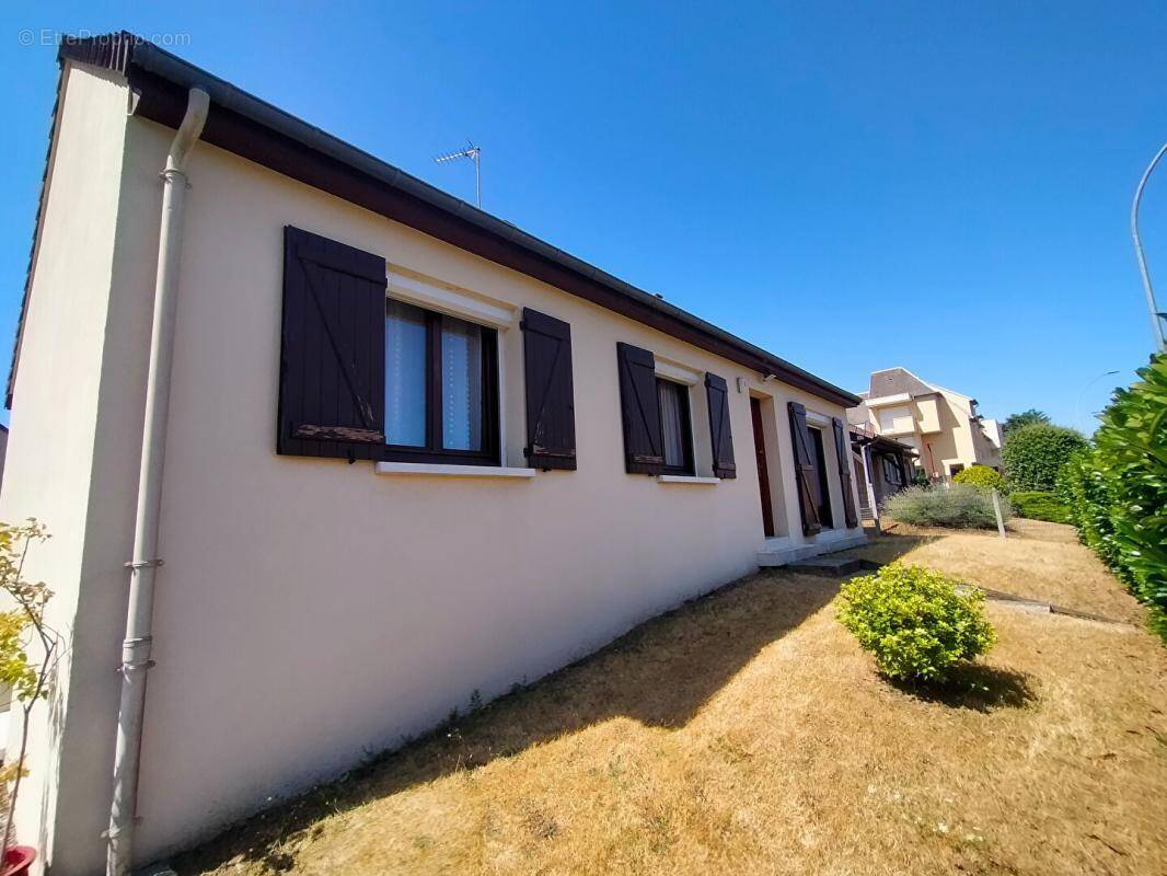 Photo Maison à Le Mans au prix de 244 950€