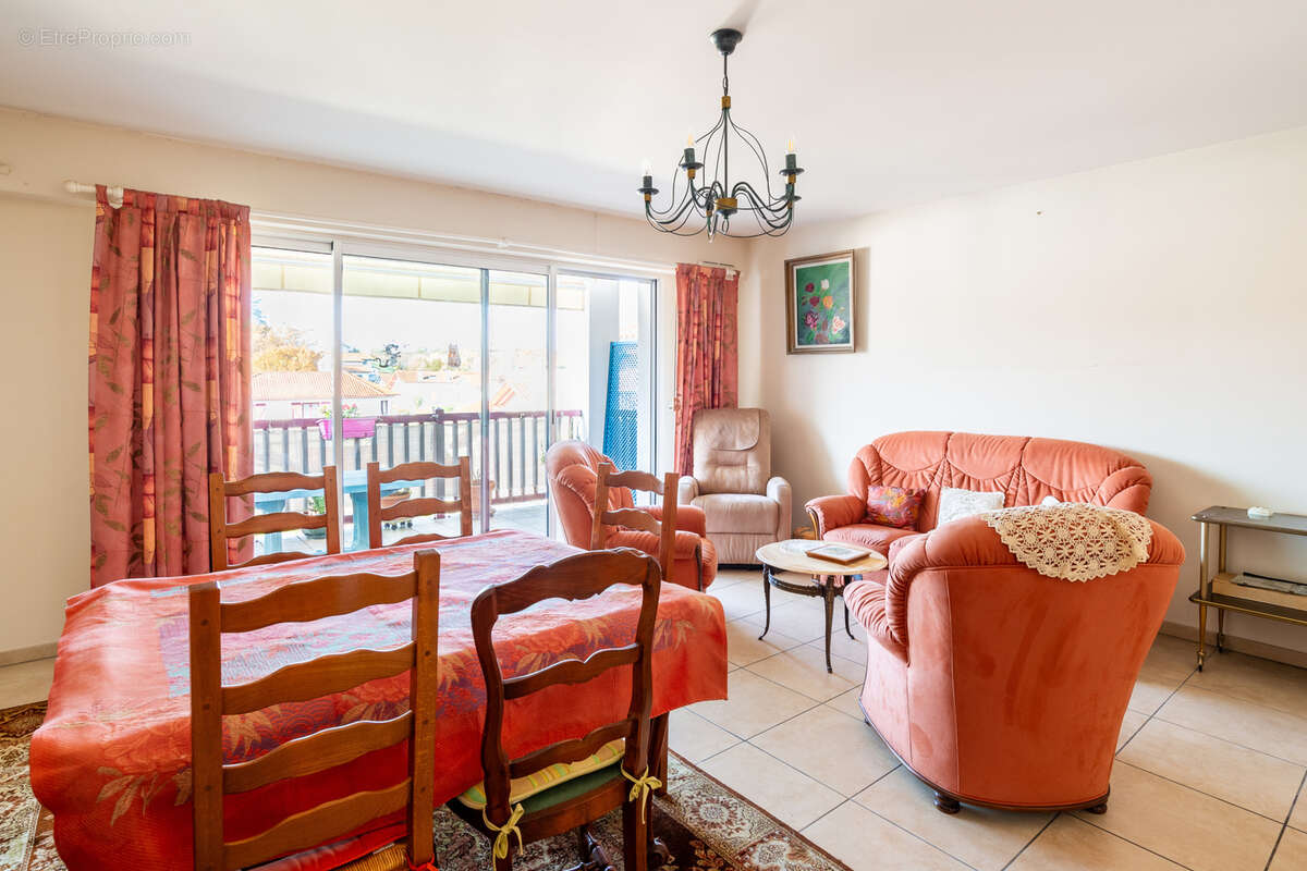 Appartement à CIBOURE
