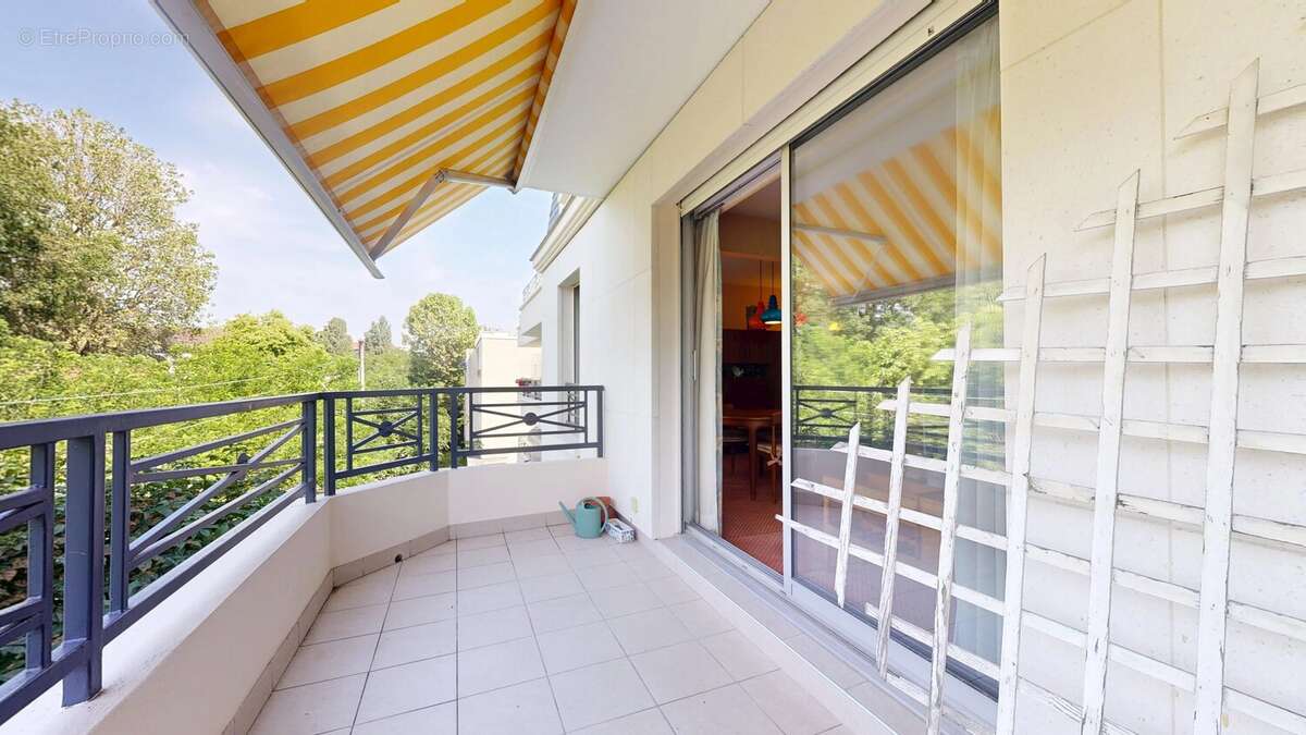 Appartement à LE RAINCY