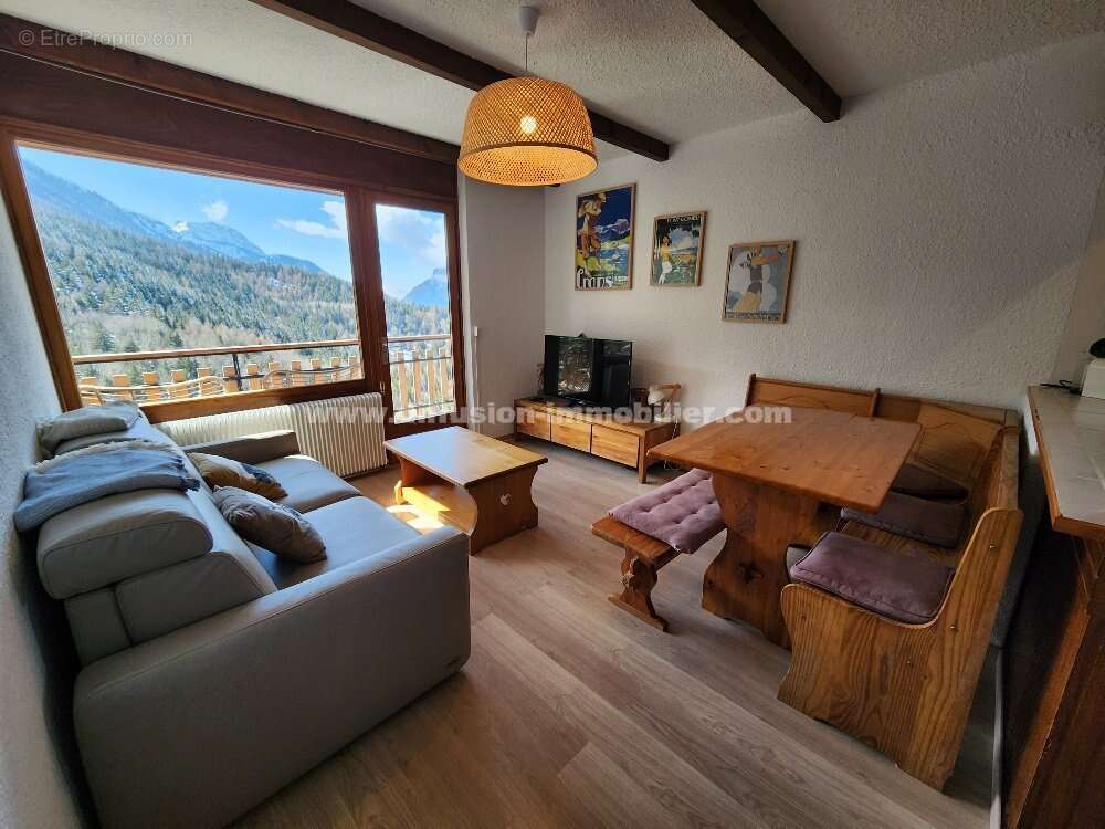 Appartement à SAINT-PONS