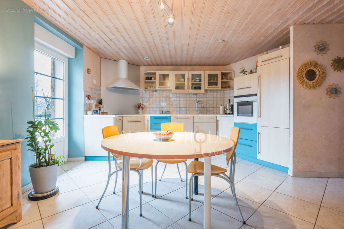 Maison à FOURNETS-LUISANS