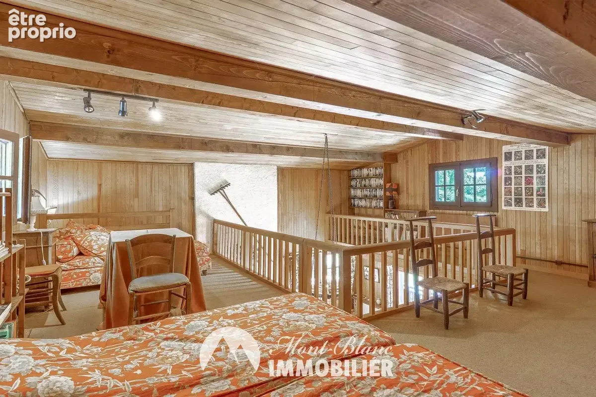 Les houches – chalet avec vue dégagée et fort potentiel - photo 11