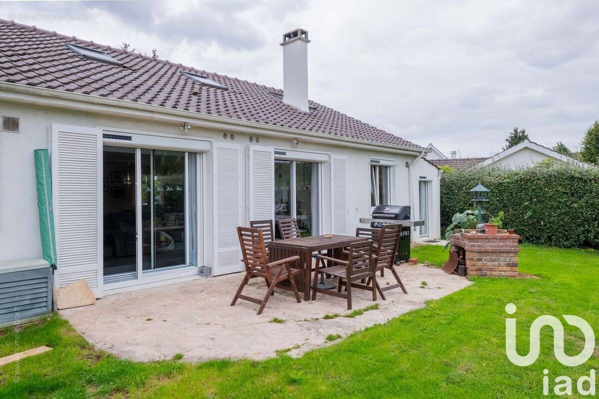 Photo 1 - Maison à PLAISIR