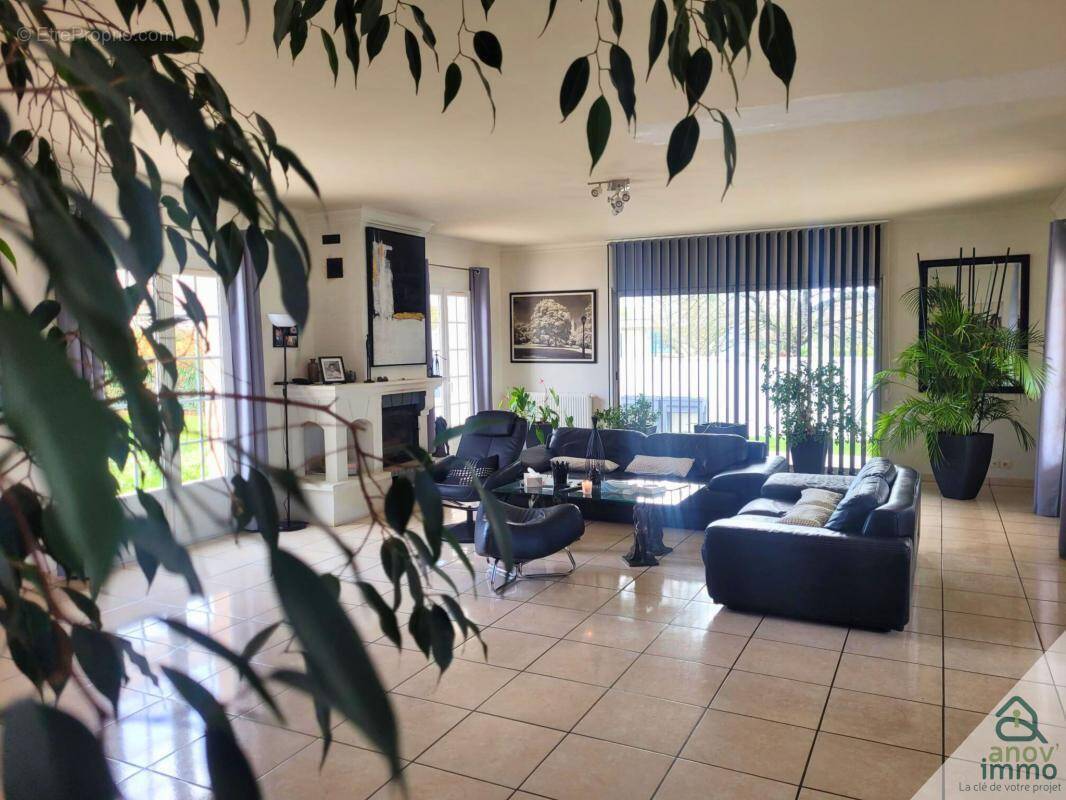 Maison à LABARTHE-SUR-LEZE