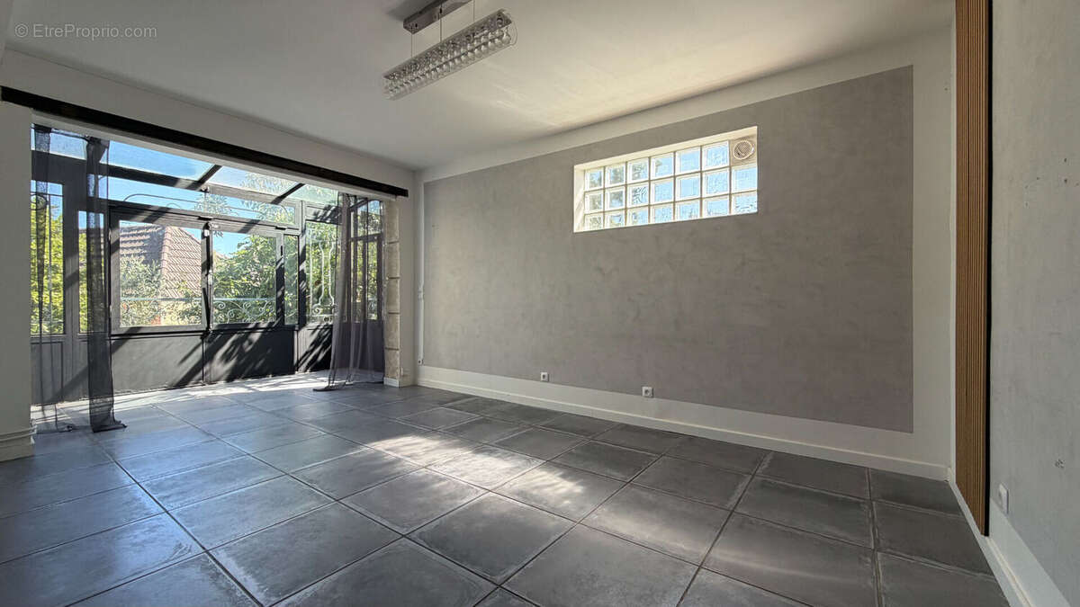 Maison 125m² à les pavillons-sous-bois - photo 2