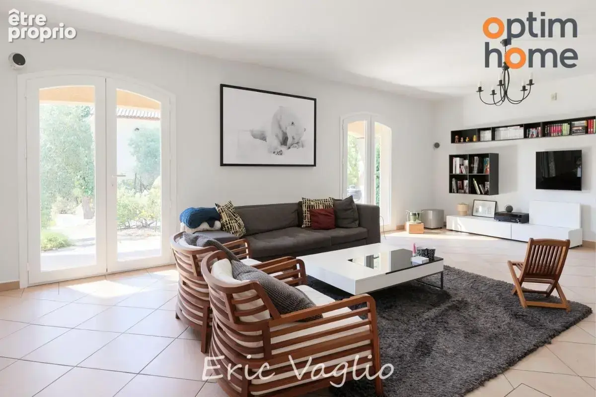 BOUC-BEL-AIR – Villa 169 m², 4 chambres, piscine, terrain 1 257 m² + sous-sol 100 m² + Atelier 30 m2 - photo 5