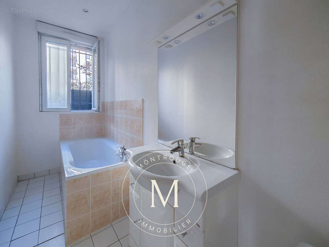 Appartement à MONTROUGE