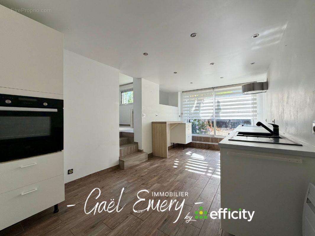 Maison 103 m² à La Fleche  - photo 4