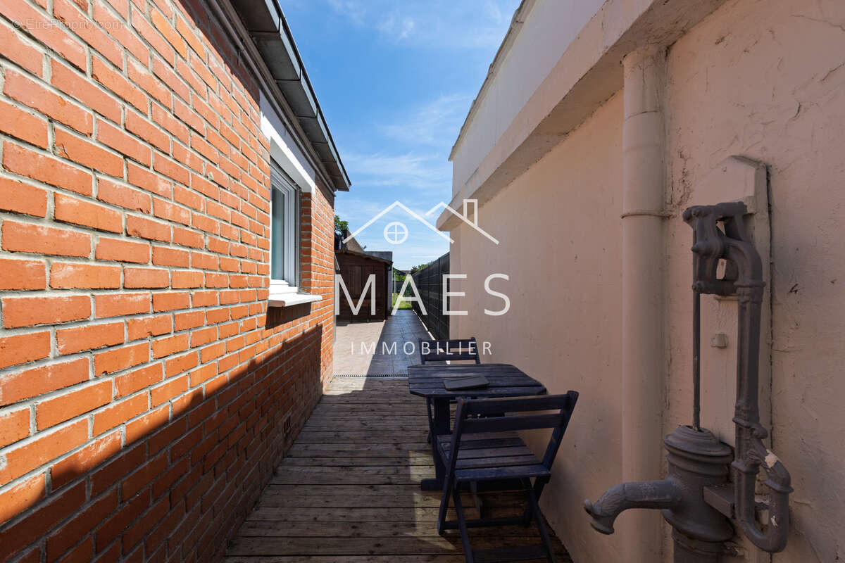 Maison à WAMBRECHIES