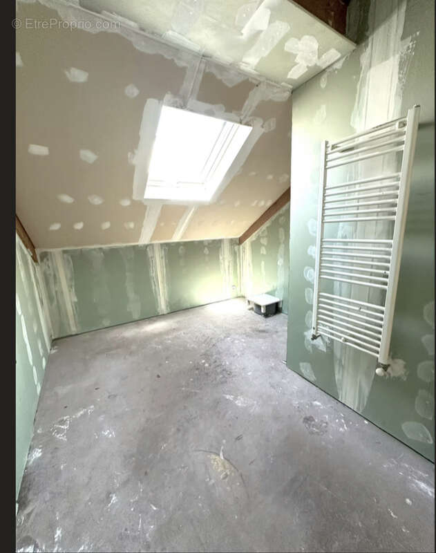 Maison à LIMEIL-BREVANNES