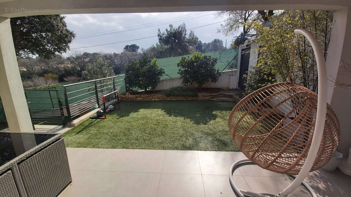 Maison à SIX-FOURS-LES-PLAGES