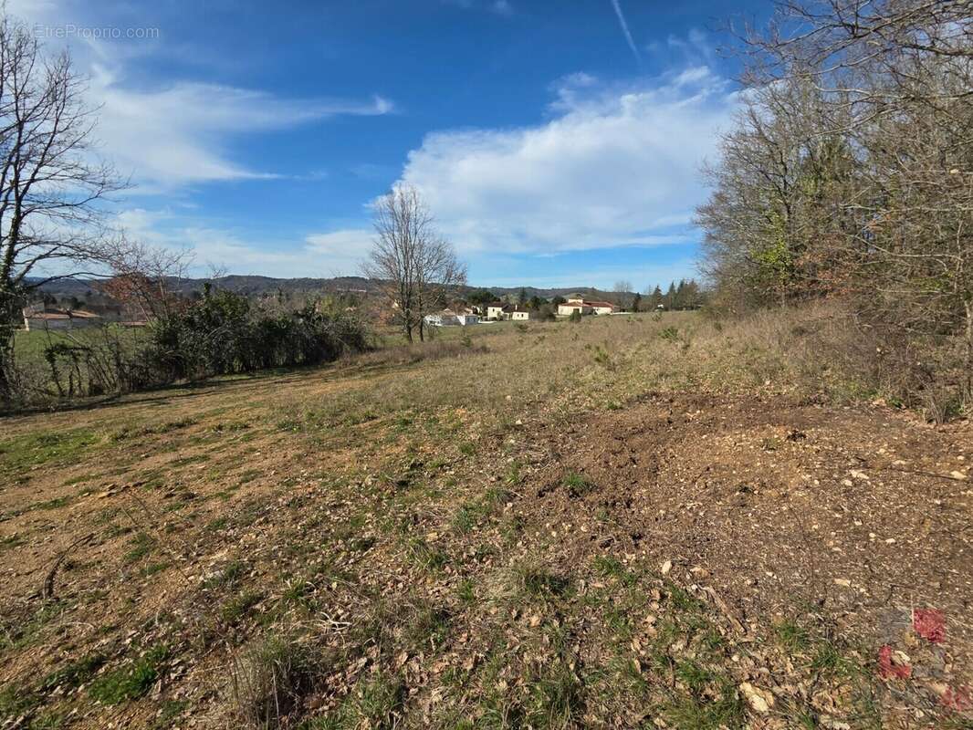 Terrain à PRAYSSAC
